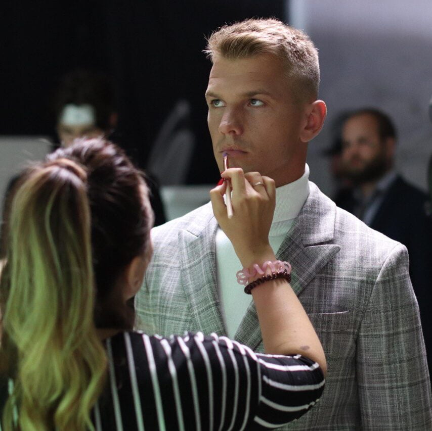 Навчання Гример Візажистив Чоловічий грим Зачіски Київ